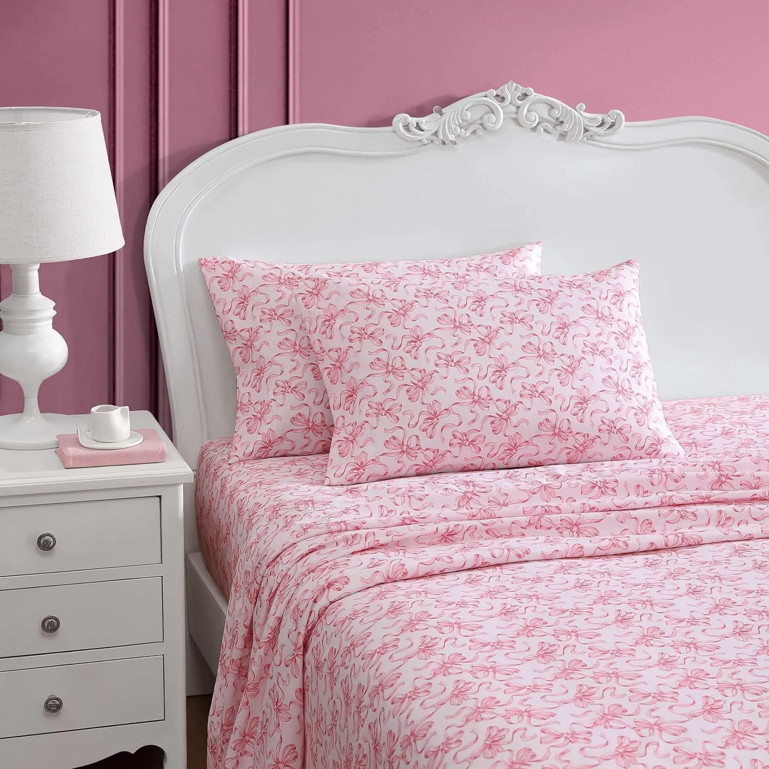 Betsey Johnson - Queen Bed Sheets, Soft & Lightweight Bedding, Fade & Wrinkle Resistant (Ballet Bows Pink, Queen)