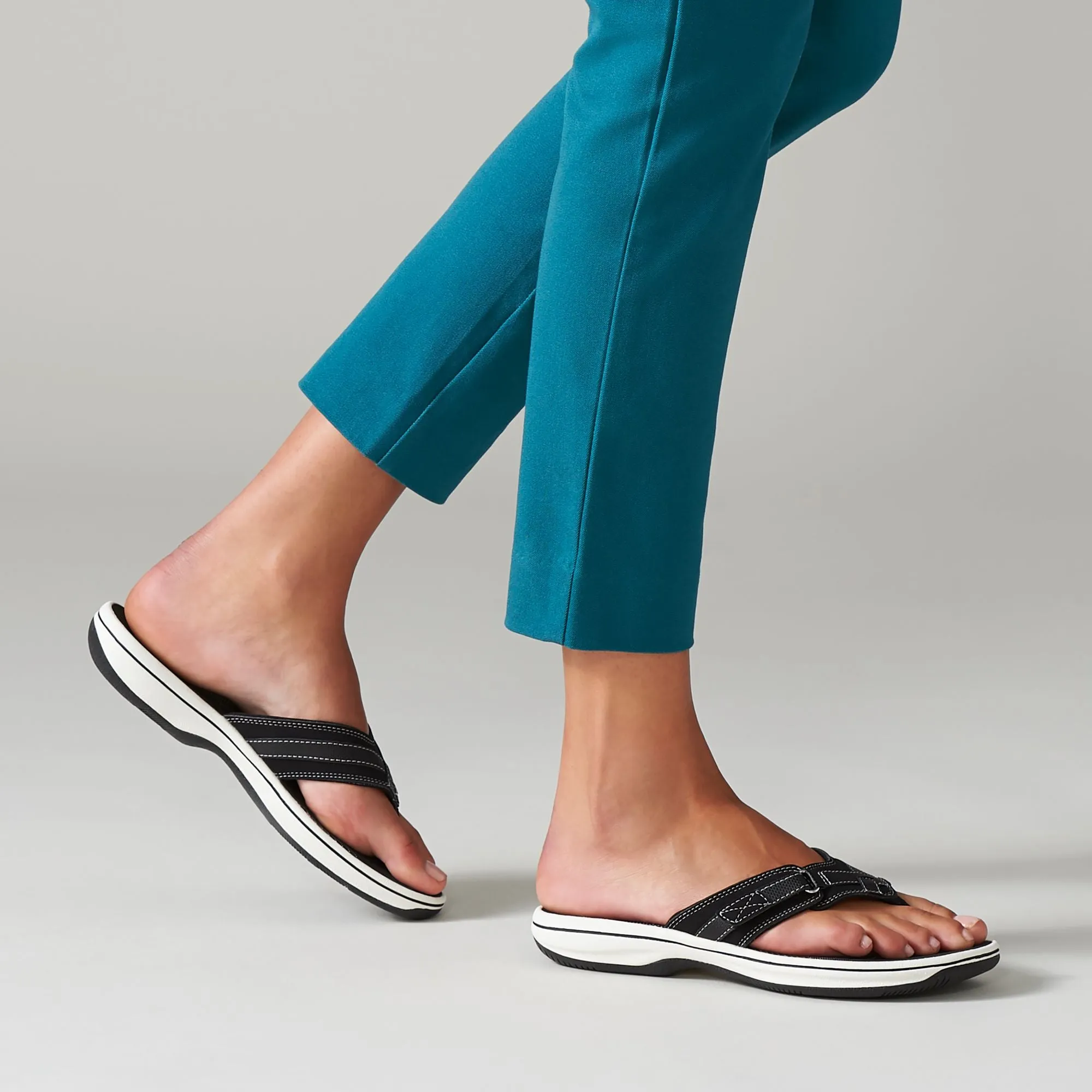 Black Sandals Safe Comfort Clarks Summer Breeze Reduced-rate Synthetic Flops Flip Sea
