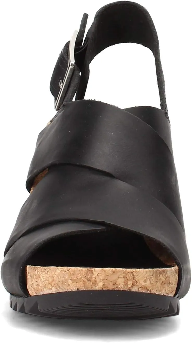 Clarks Women's Flex Sand Wedge Sandal