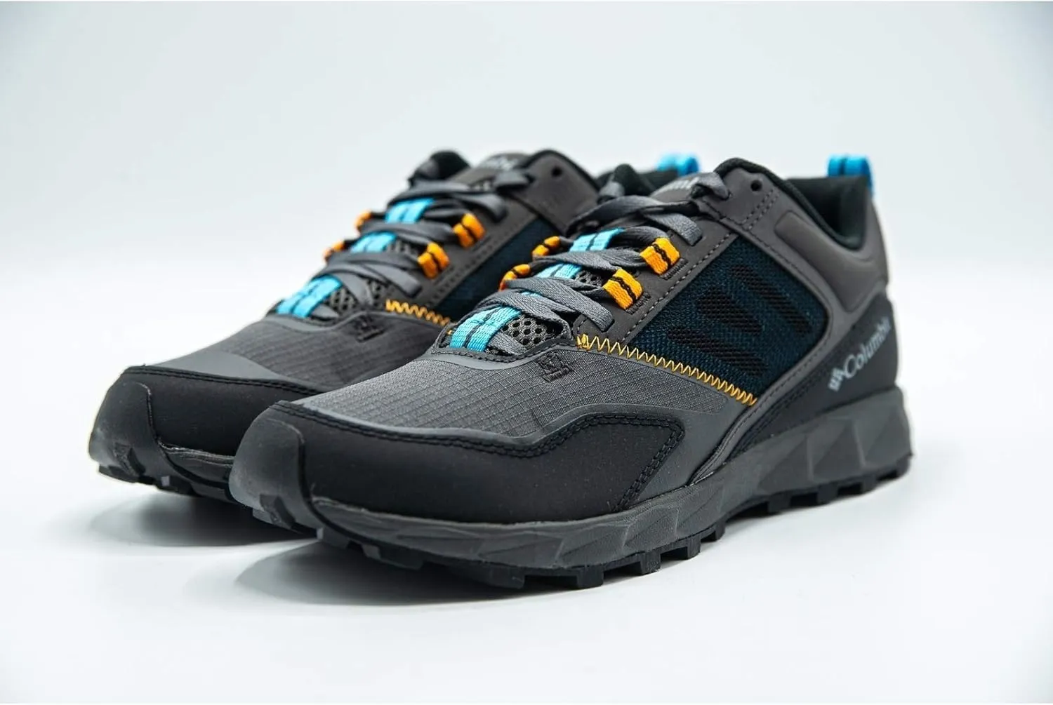Columbia Men's Flow District Sneaker