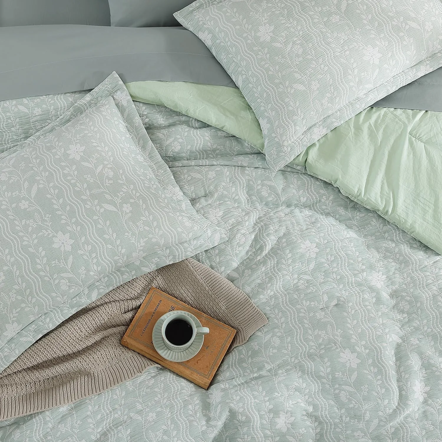 Comforter Set Queen Size - 7 Pieces Floral Green Bedding for All Seasons, Farmhouse Shabby Chic Embroidery Bed Set, Soft Jacquard Queen Comforter Set with Sheets, Pillowcases & Shams