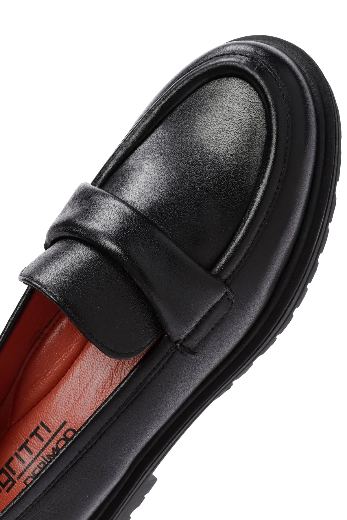 Derimod Gritti Kadın Siyah Deri Maskülen Loafer