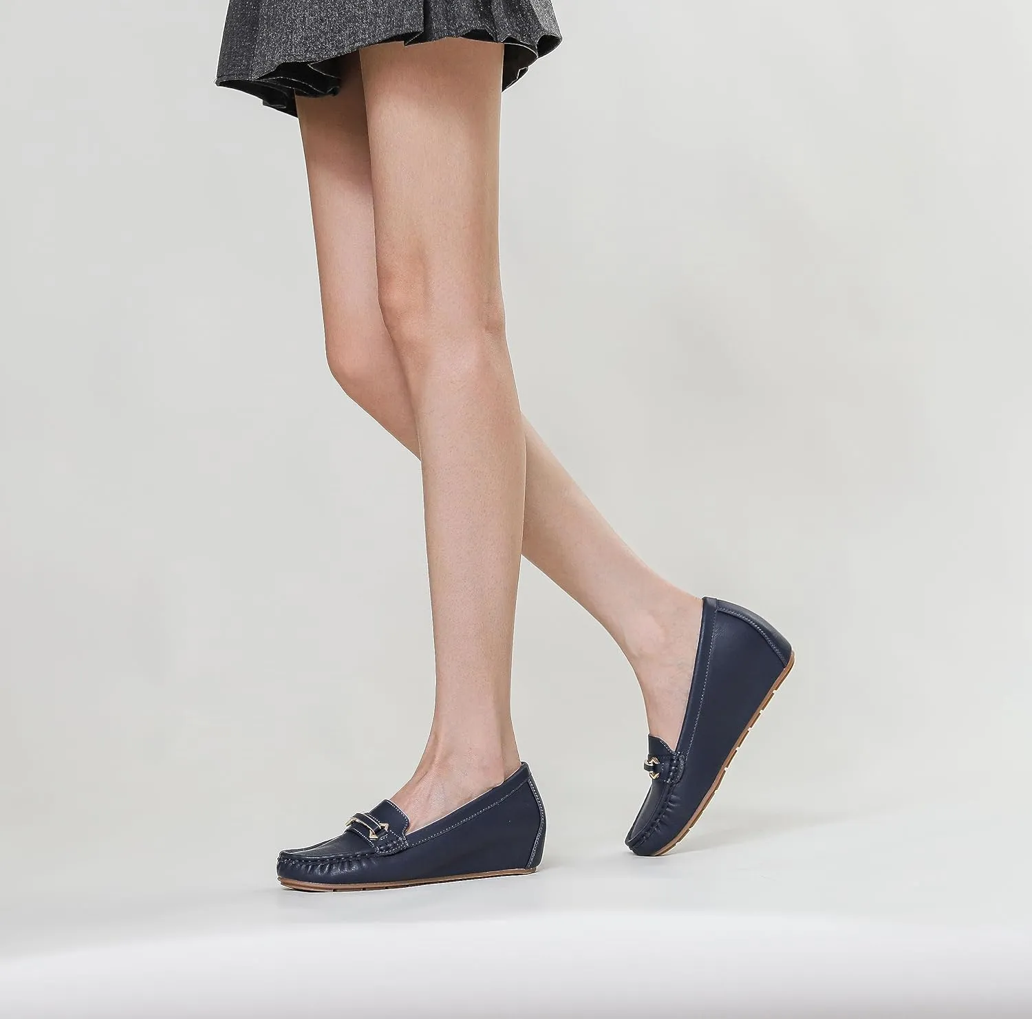 FRALOSHA Loafers for Women Wedge Penny Loafers Leather Leisure Walking Comfort Flat Slip-On Dressy Casual Cute Shoes