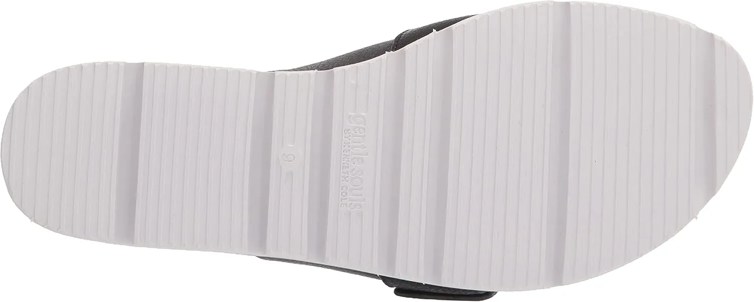 Gentle Souls by Kenneth Cole Women's Lavern Lightweight Platform Strap Slide Sandal