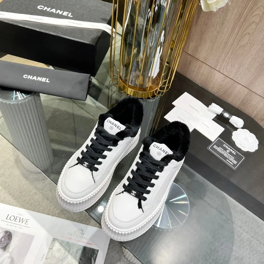 Hot deal Sneaker White CHANEL Black With Fleece Cowhide 944562 Safe transaction Lining