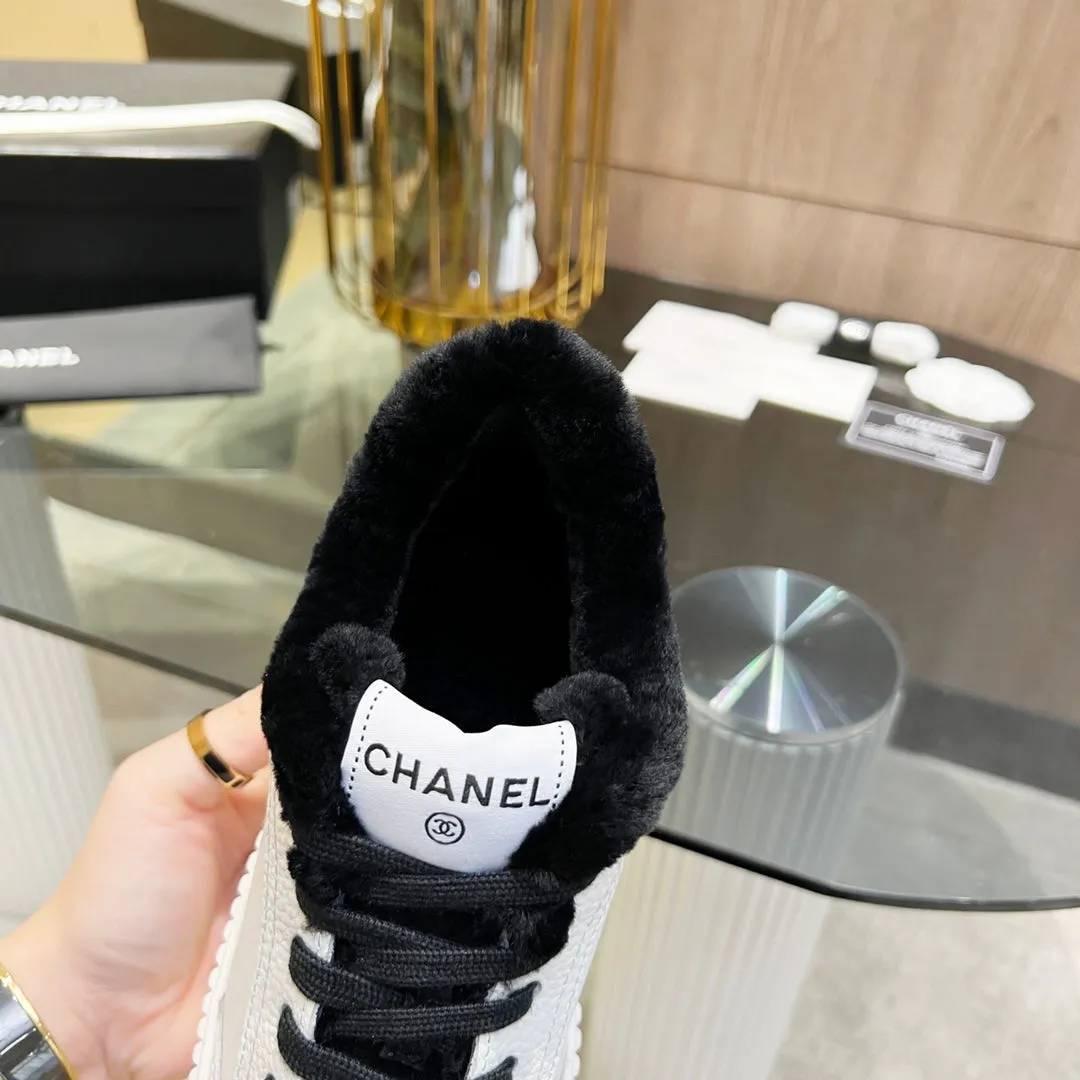Hot deal Sneaker White CHANEL Black With Fleece Cowhide 944562 Safe transaction Lining