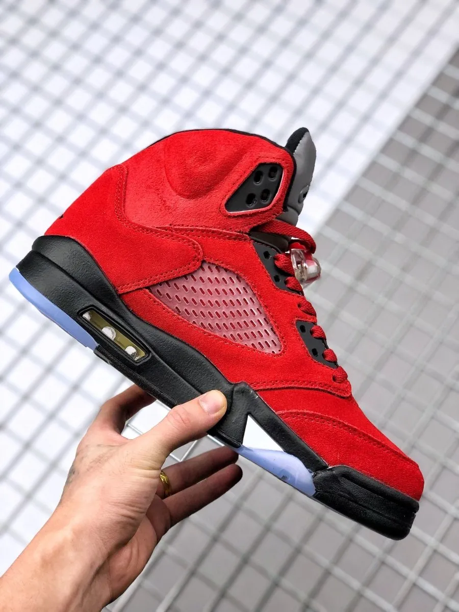 JORDAN Impeccable Safe transaction RACING RED x 5 BULL RETRO