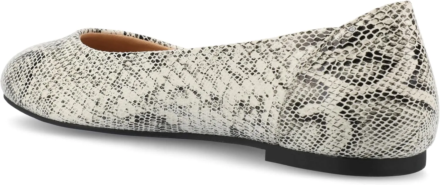 Journee Women's Comfort Kavn Flats