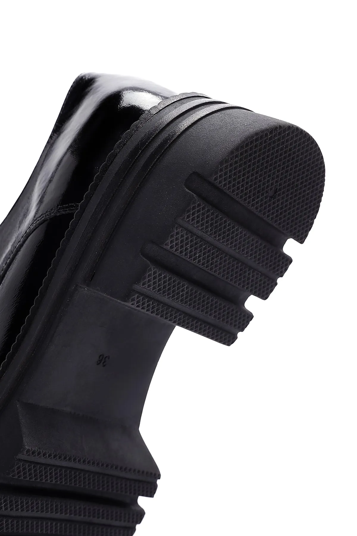 Kadın Siyah Rugan Deri Maskülen Loafer