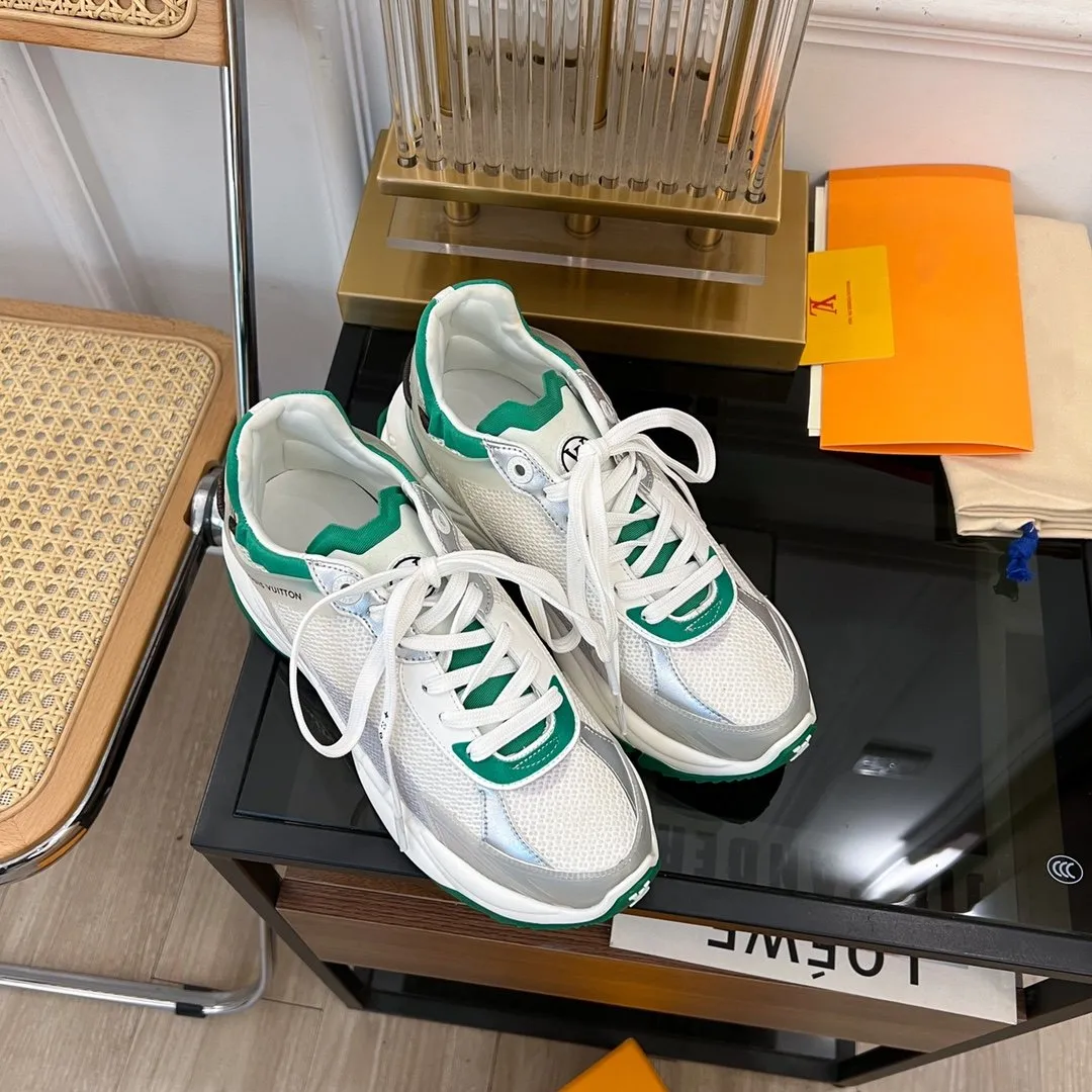 Louis WHITE RUN 55 SNEAKER Limited quantity GREEN Best deal Vuitton
