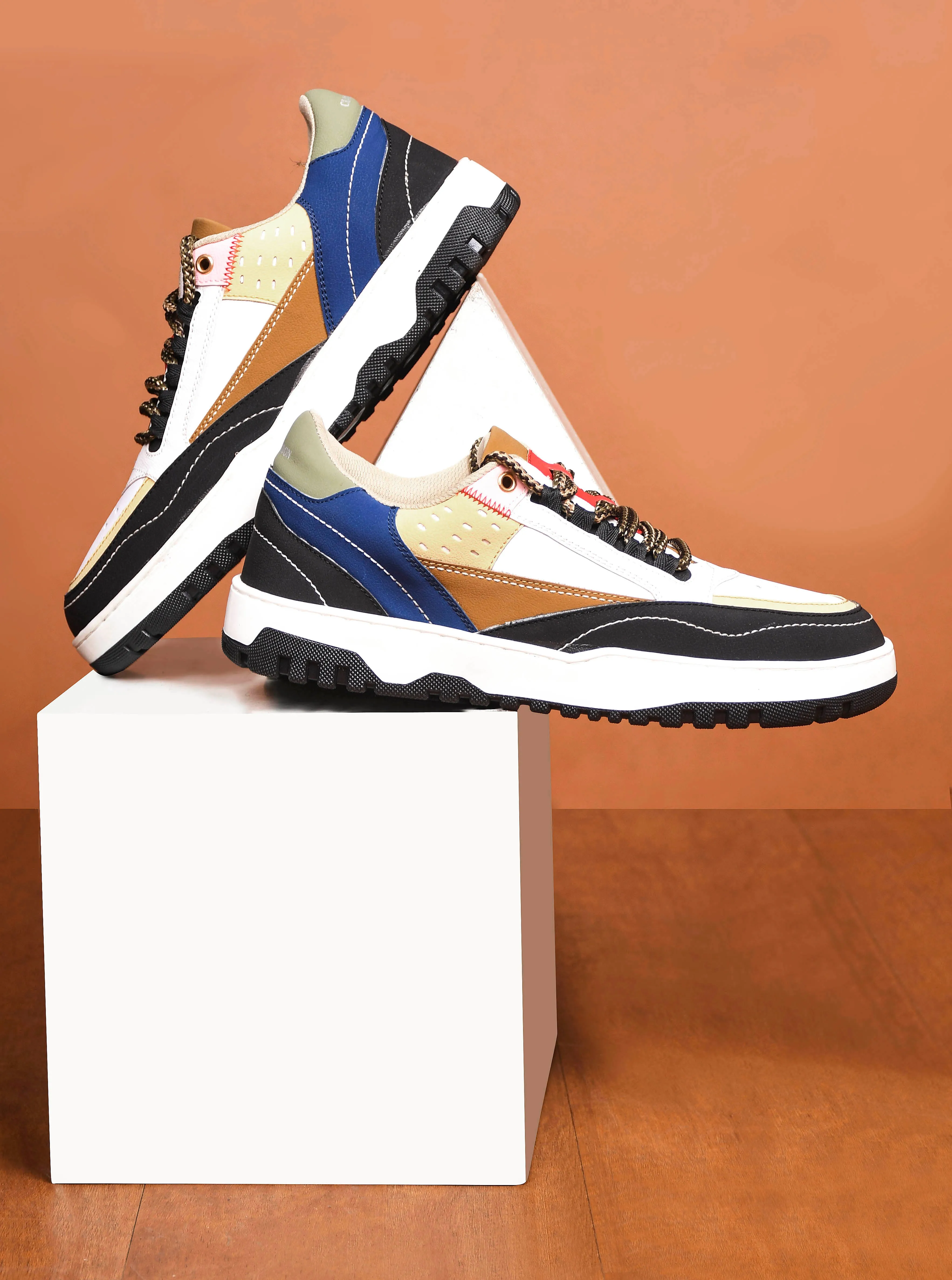 Men's Sneaker