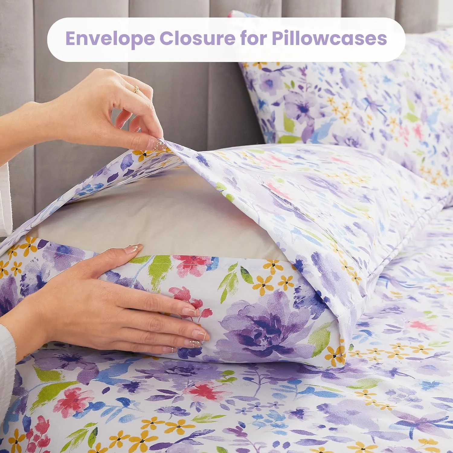 Mooreeke Floral Queen Sheets, Soft Breathable Microfiber Vintage Printed Bed Sheet Set, Deep Pocket Non-Slip Fitted Sheet Included, Purple Flower Pattern