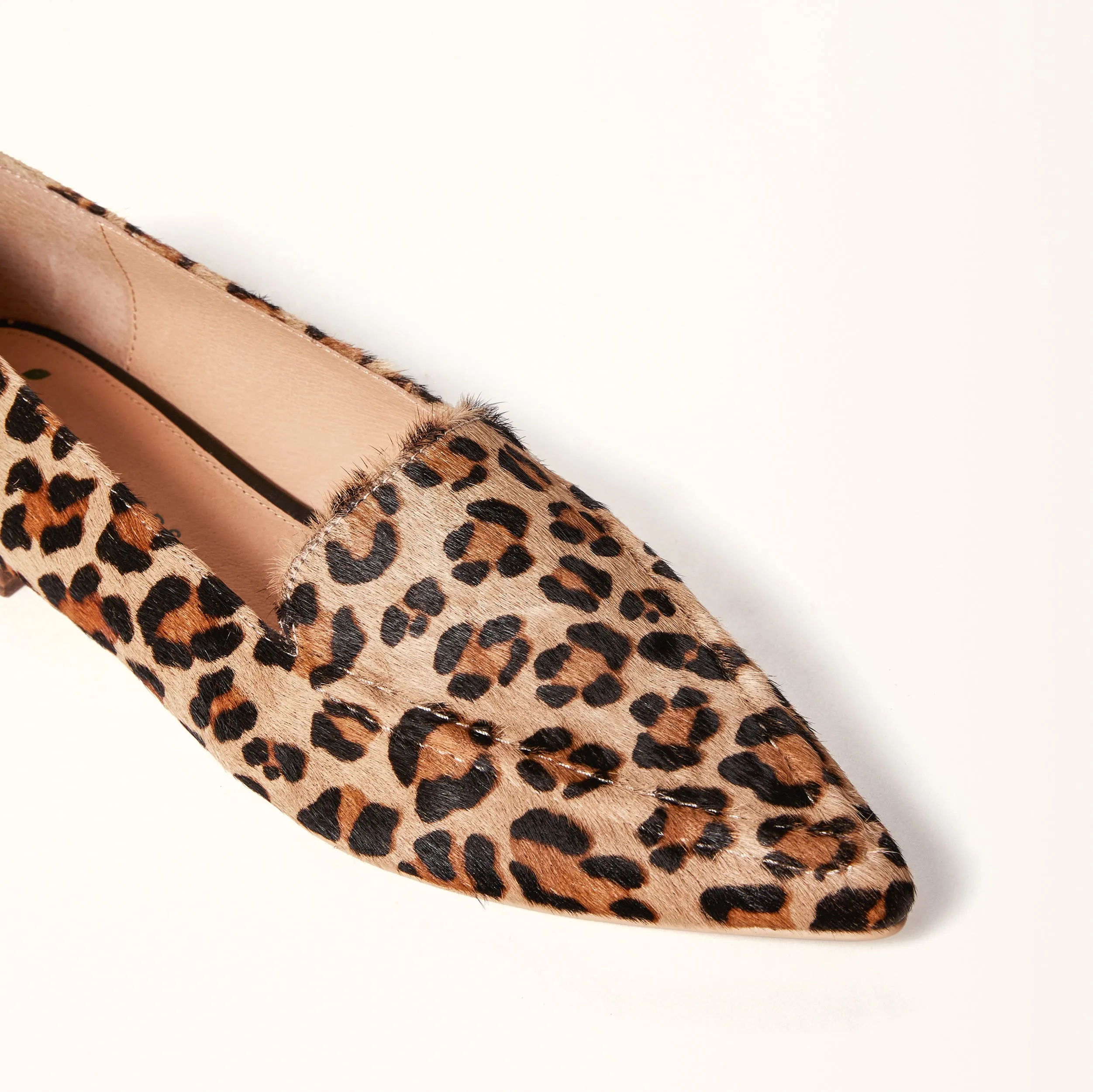 NEW Poplar Pointed Flat - Leopard