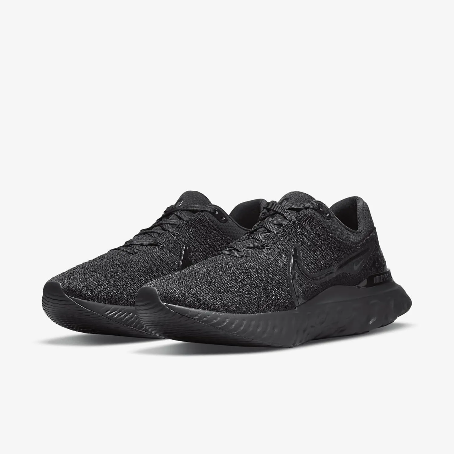 NIKE Men's Sneaker