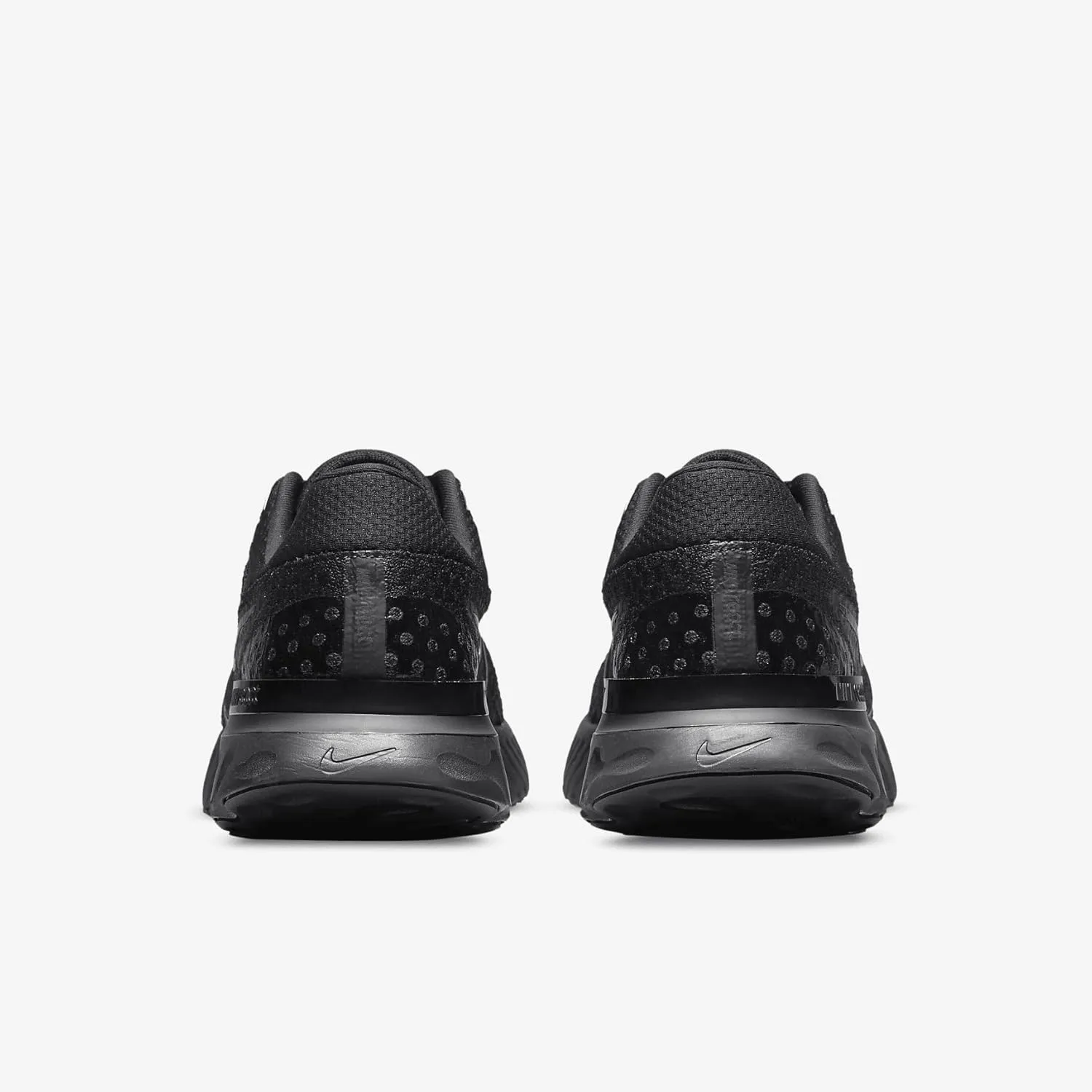 NIKE Men's Sneaker