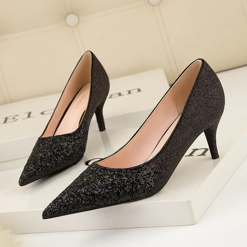Pointed Gradient Sequined Shoes