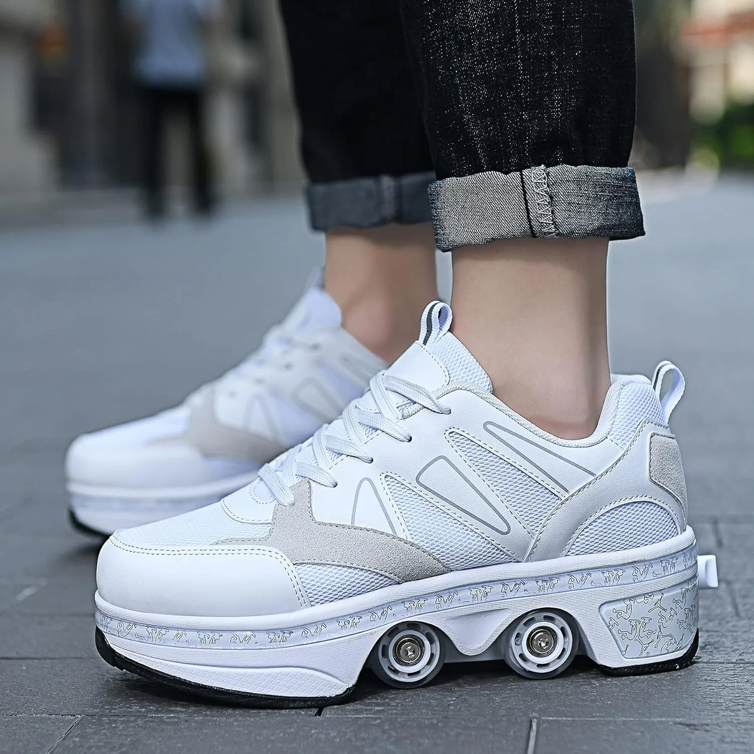Roller Skate Shoes for Girls - Retractable Sneaker Skates for Women Wheelies Shoes Men 2 in 1 Roller Skates and Blades Zapatos Patines para NiñAs The Best Gift
