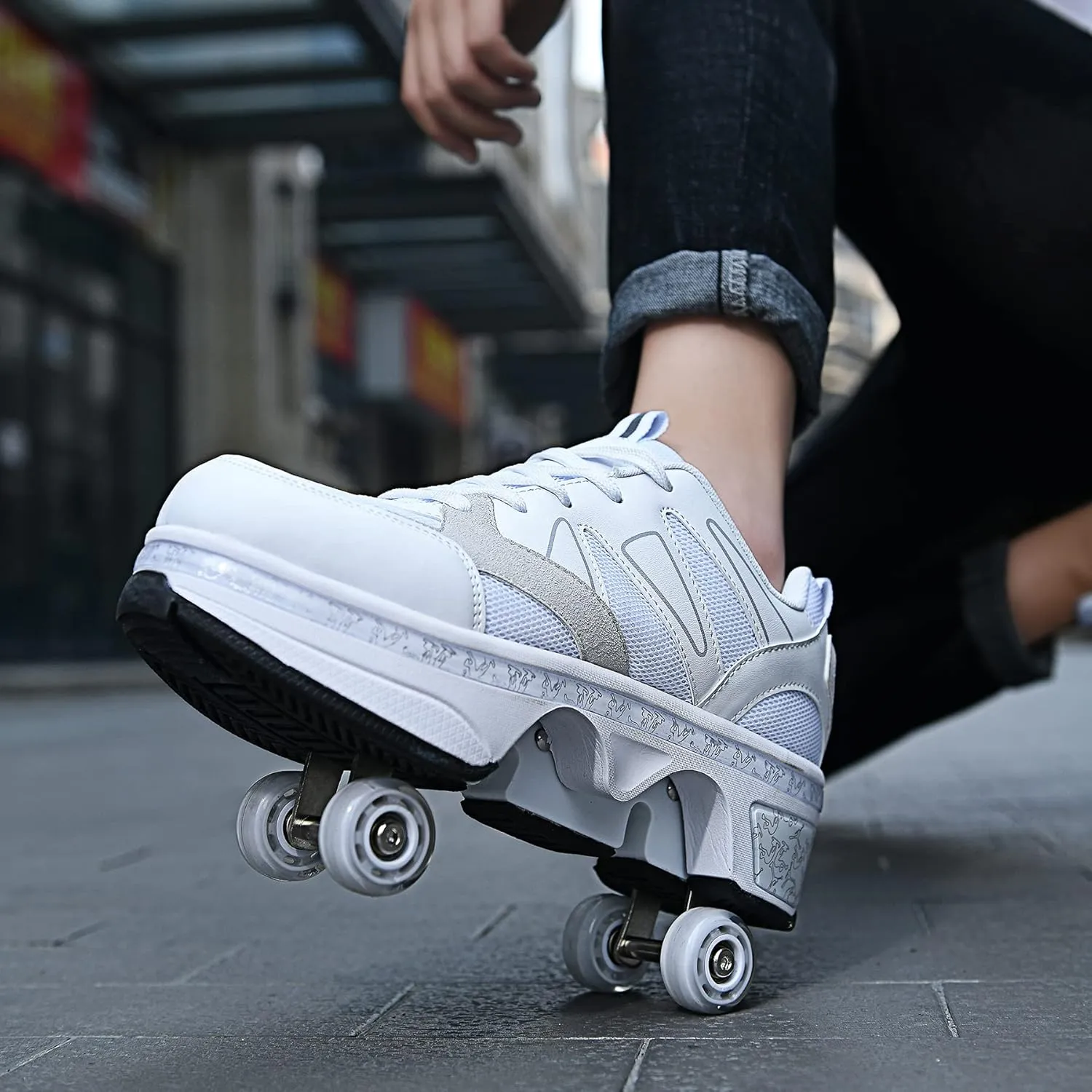 Roller Skate Shoes for Girls - Retractable Sneaker Skates for Women Wheelies Shoes Men 2 in 1 Roller Skates and Blades Zapatos Patines para NiñAs The Best Gift