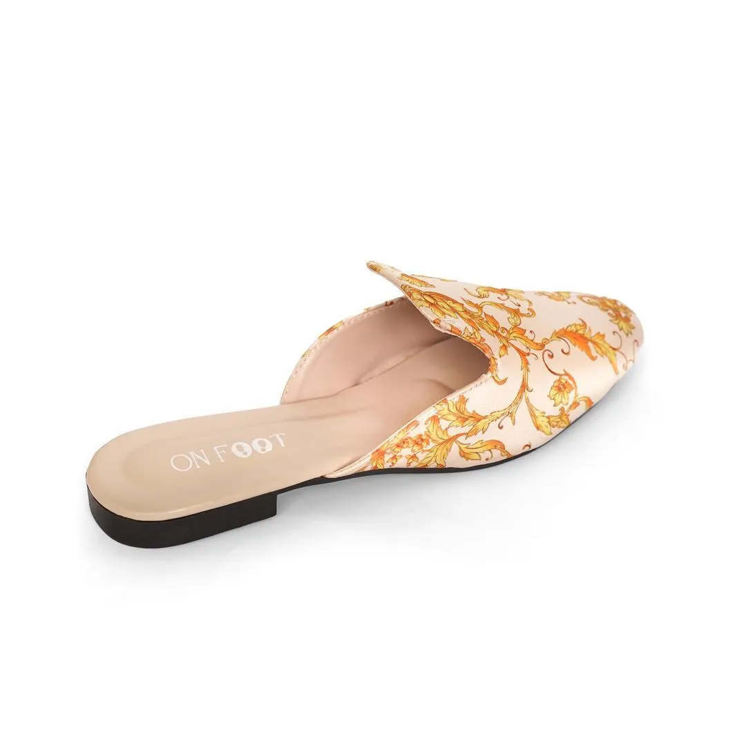 Royal Charm – White