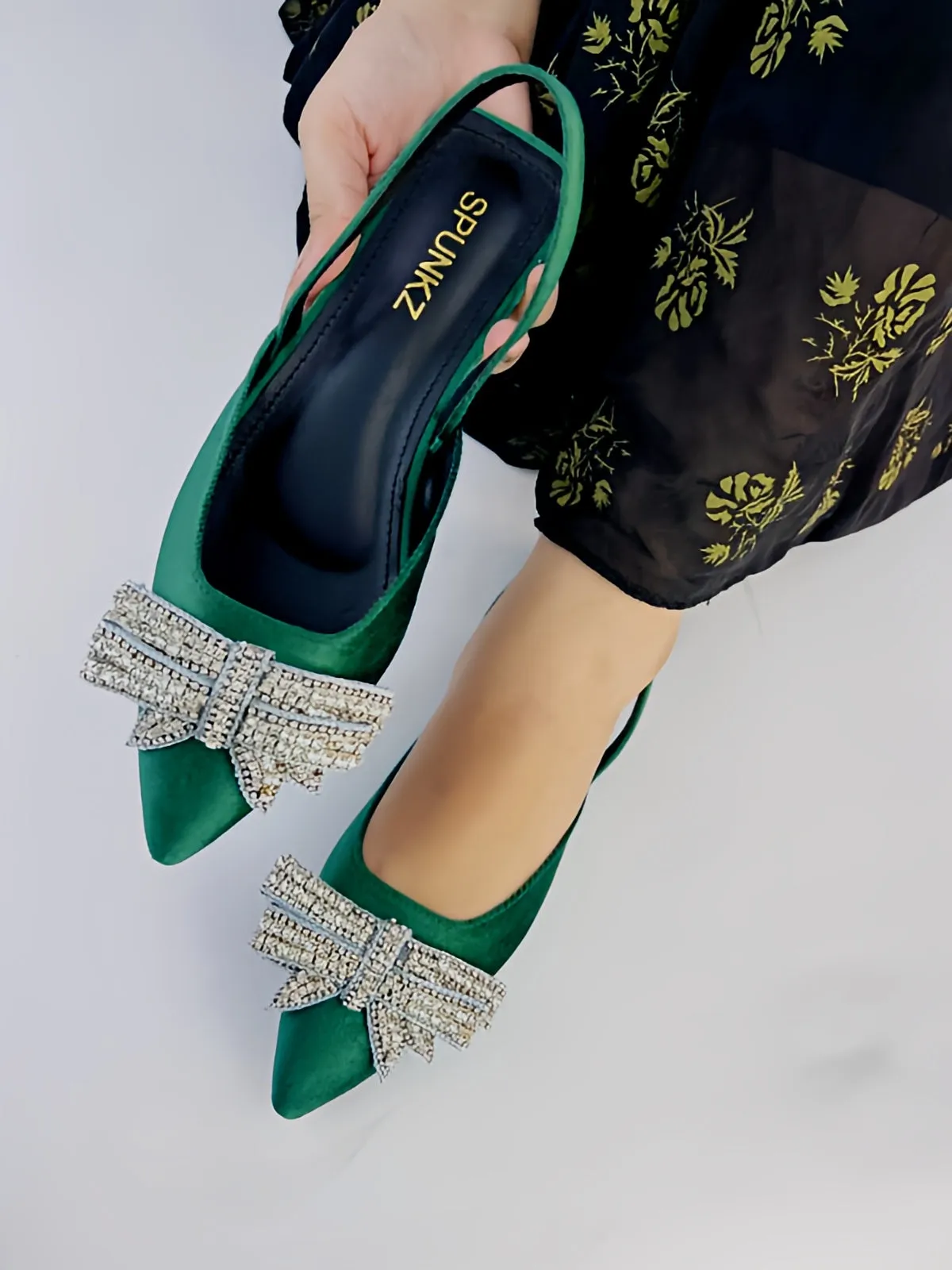 Spunkz Pointed Toe Rhinestone Bow Knot Green Slingback Flats - 12000