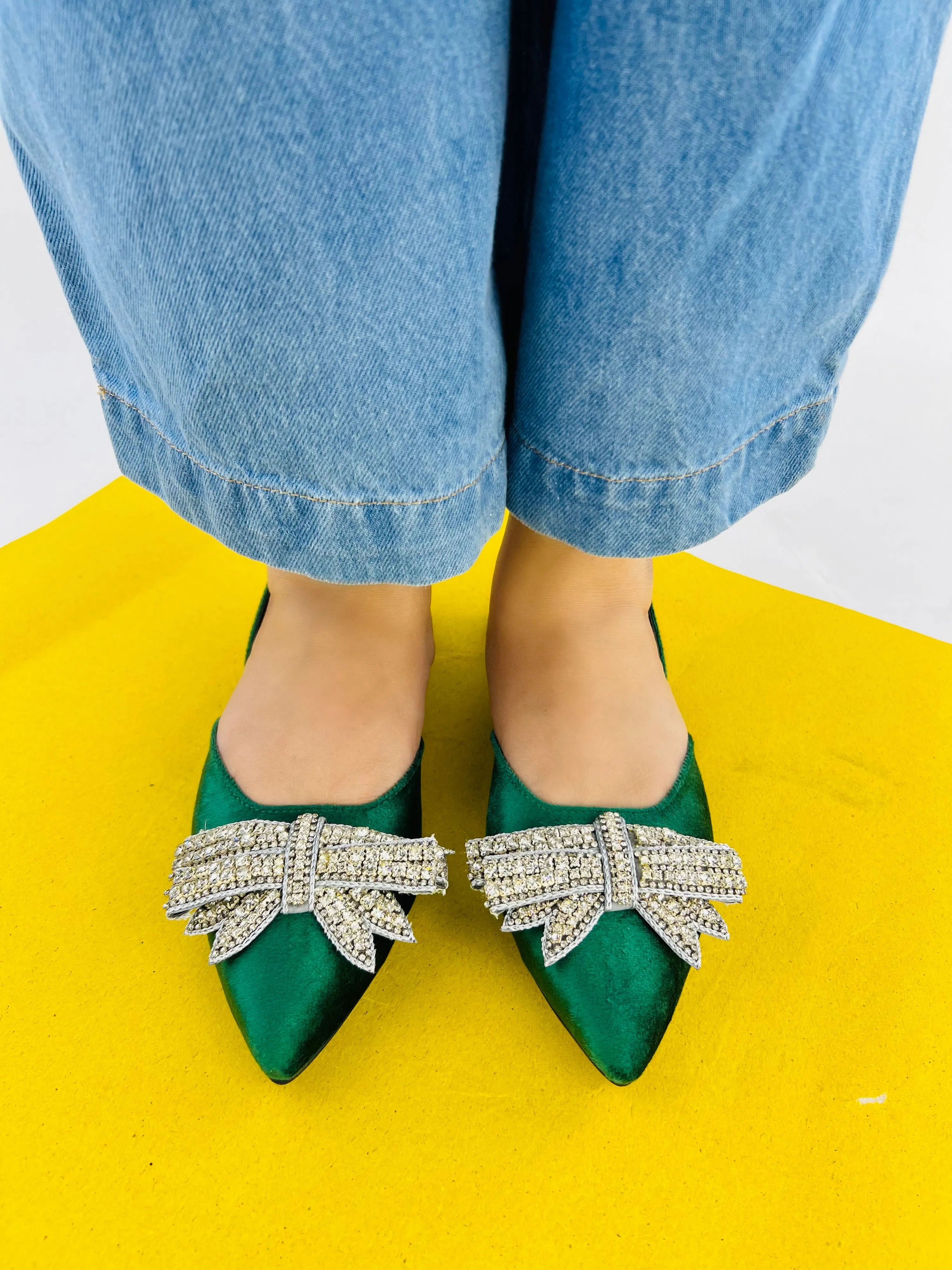 Spunkz Pointed Toe Rhinestone Bow Knot Green Slingback Flats - 12000