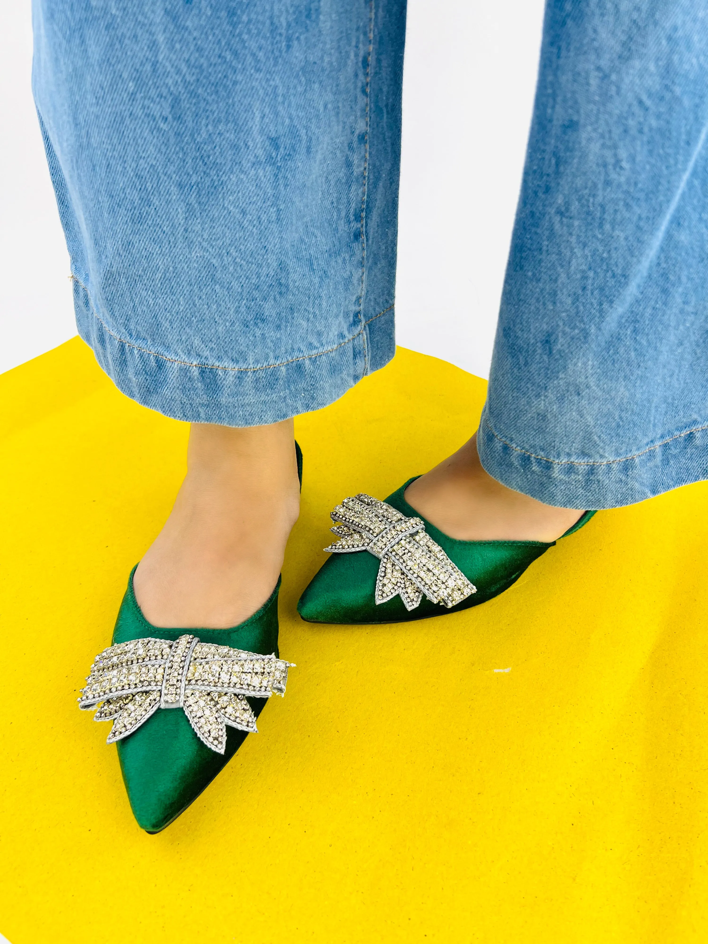 Spunkz Pointed Toe Rhinestone Bow Knot Green Slingback Flats - 12000