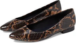 Walking Cradles Women's Reece Pointed Toe Flat